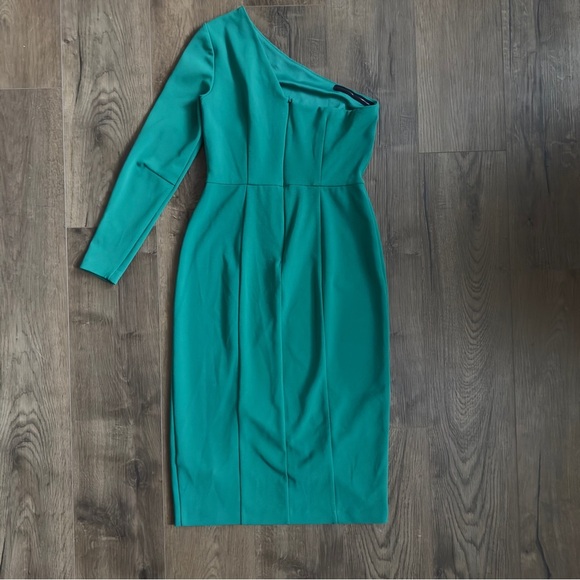 Donna Morgan One Shoulder Sheath Dress - Picture 7 of 14